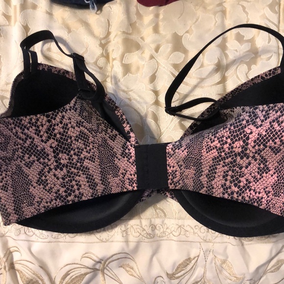 Purchased the wrong size. - Picture 2 of 2